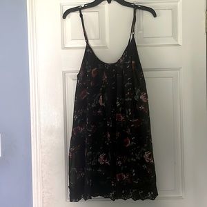 Gorgeous summer dress, perfect for evenings out or daytime with sandals.